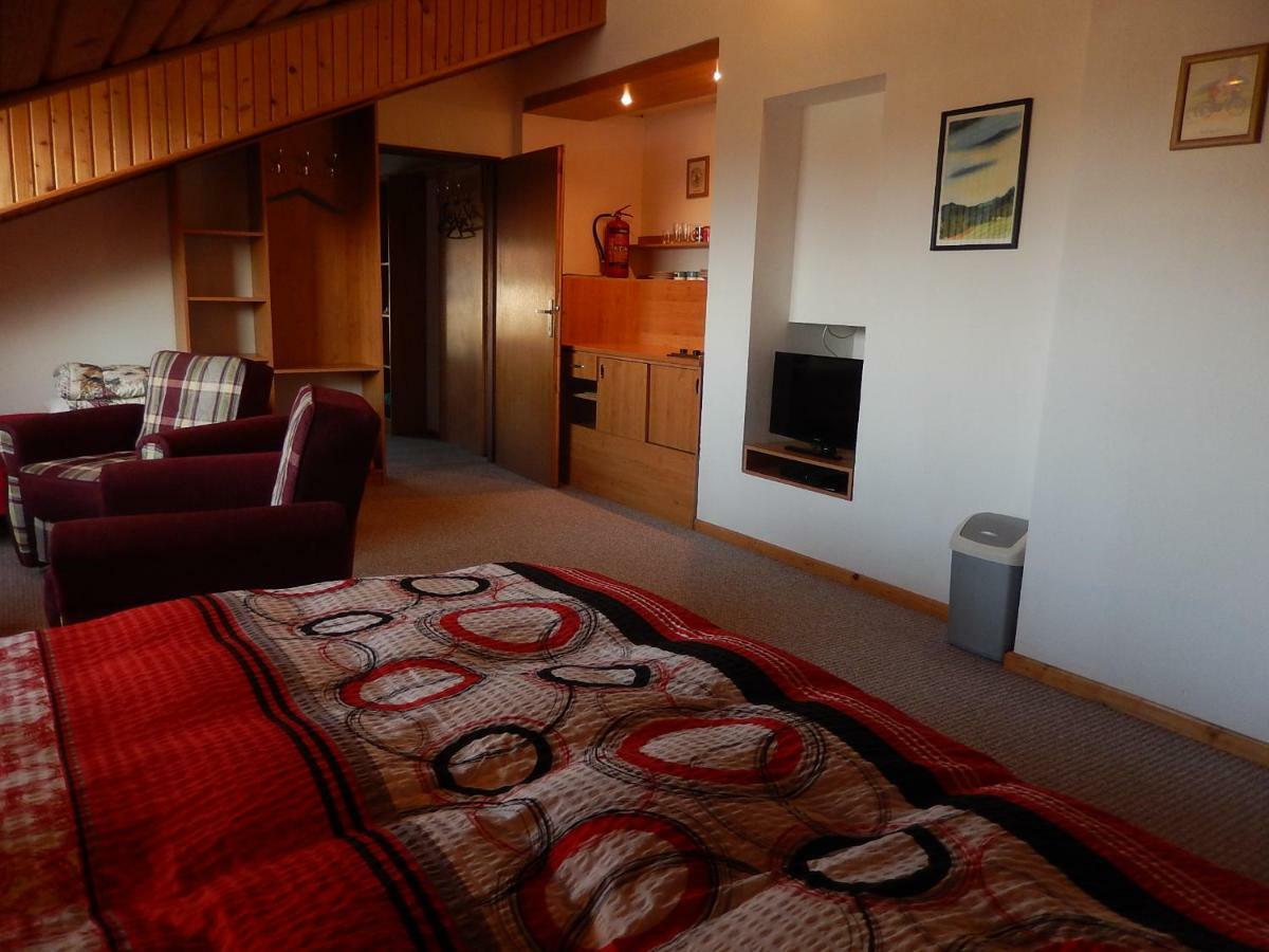 Vila Mirka Poprad Extérieur photo